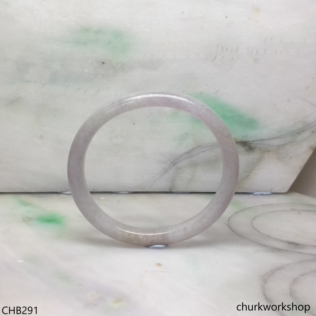 Light lavender oval jade bangle