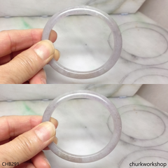 Light lavender oval jade bangle