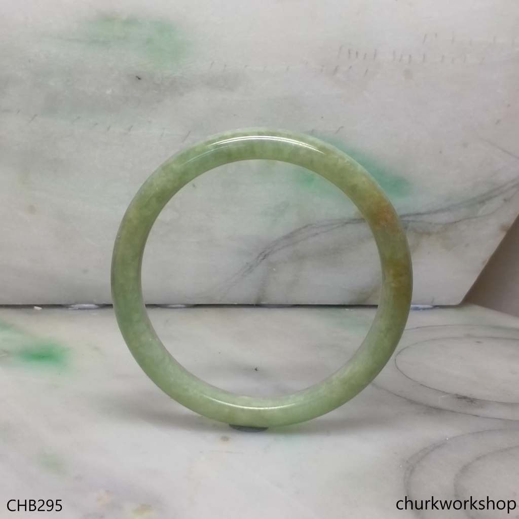 Small molt green jade bangle