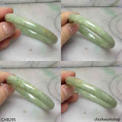 Small molt green jade bangle