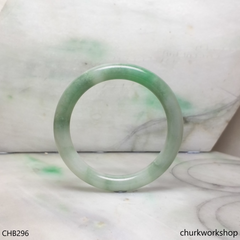 Molt green jade bangle