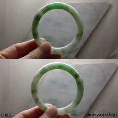 Molt green jade bangle