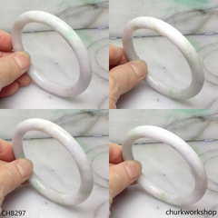 Pale lavender jade bangle