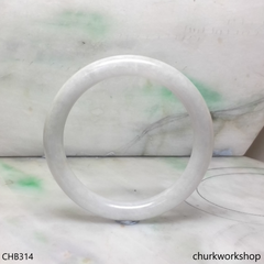 Pale lavender jade bangle