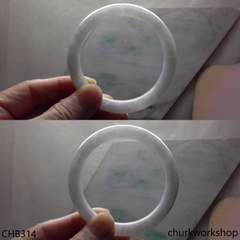 Pale lavender jade bangle