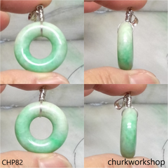 Light apple green round jade pendant