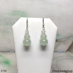 Pale green jade gourd earring