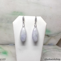 Pale lavender dangling jade earrings