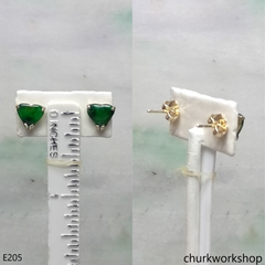Green heart ear studs 14K yellow gold