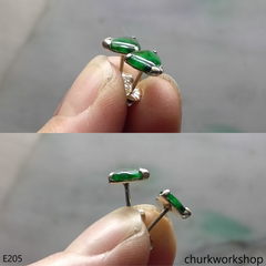 Green heart ear studs 14K yellow gold