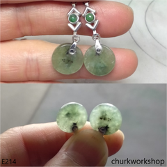 Light green flat circle jade ear hooks