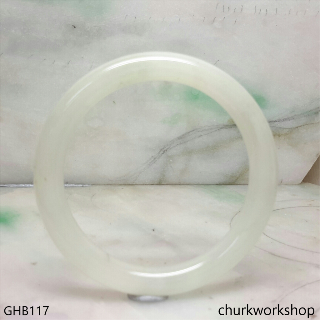 Small pale green jade bangle