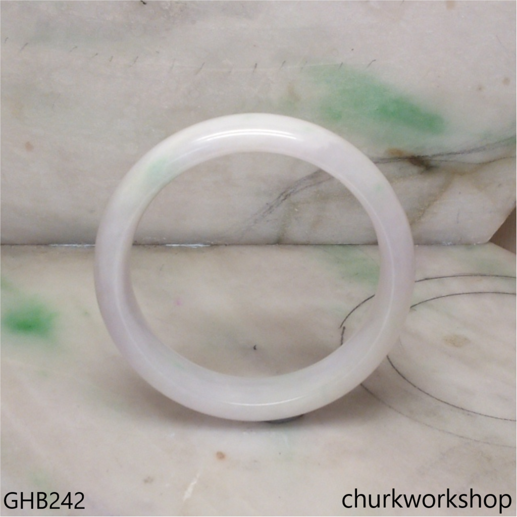 Small light lavender jade bangle