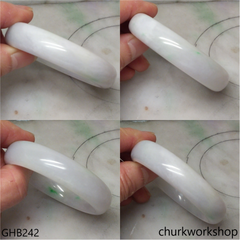 Small light lavender jade bangle