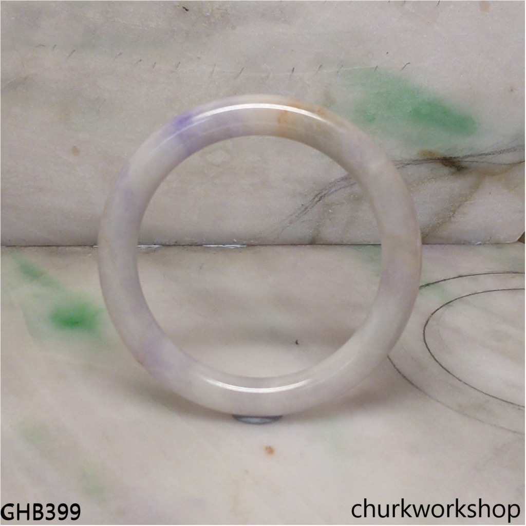 Small lavender jade bangle
