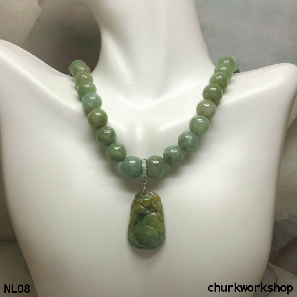 Yellowish green jade beads necklace