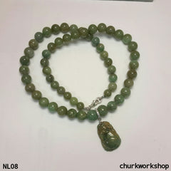Yellowish green jade beads necklace