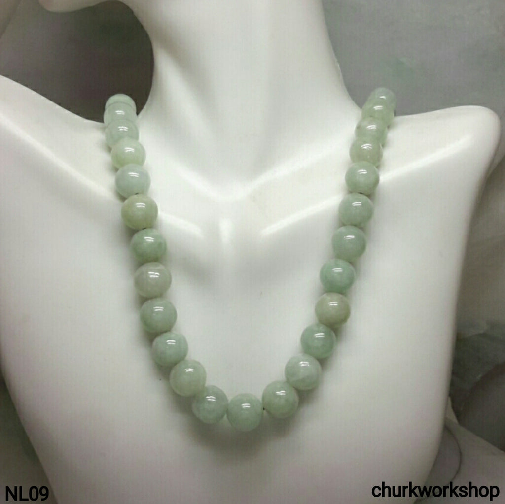 Light green jade beads necklace