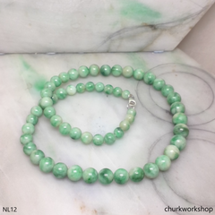 Green jade beads necklace
