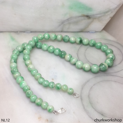 Green jade beads necklace