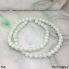 Pale green jade beads necklace