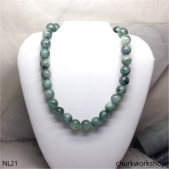 Green jade beads necklace