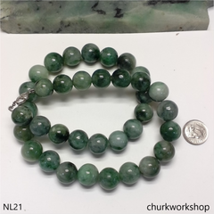 Green jade beads necklace