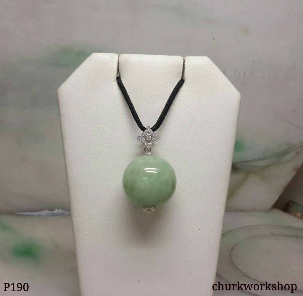 Light green jade bead pendant
