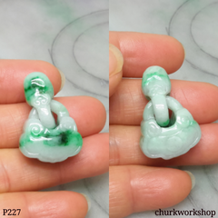 Jade Ruyi (如意) pendant