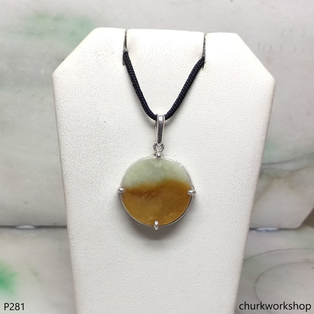 Red round jade pendant