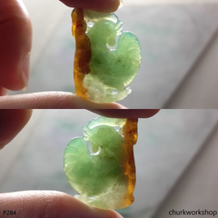 Jade rooster pendant