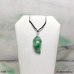 Jade lucky frog pendant