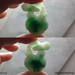 Jade Ruyi (如意) pendant
