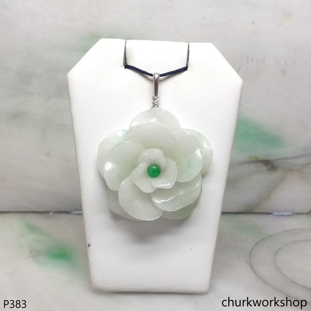 White jade flower pendant