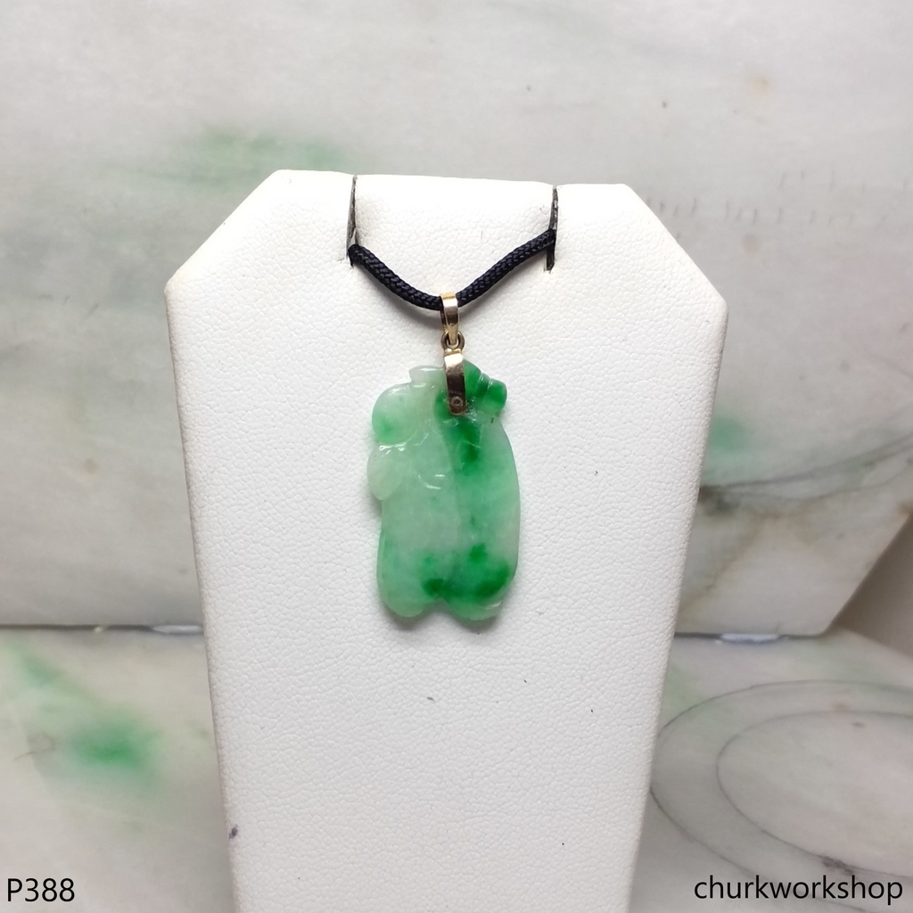 14K yellow gold jade pendant