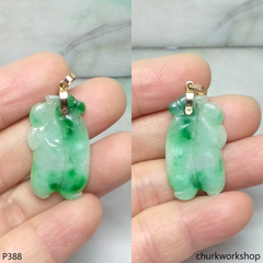 14K yellow gold jade pendant