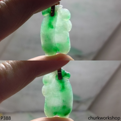 14K yellow gold jade pendant