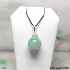 Light green jade bead pendant