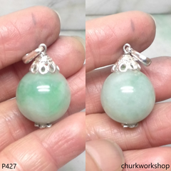 Light green jade bead pendant