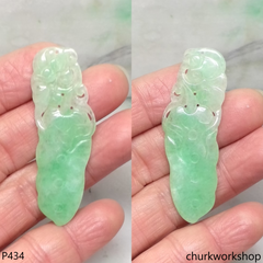 Light green jade carved pendant