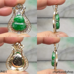 18K yellow gold green jade pendant