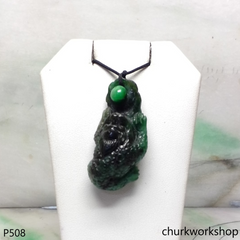 Dark & light green lucky toad pendant (蟾蜍)