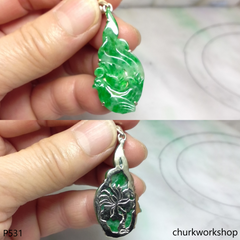 Apple green jade bird 14K pendant