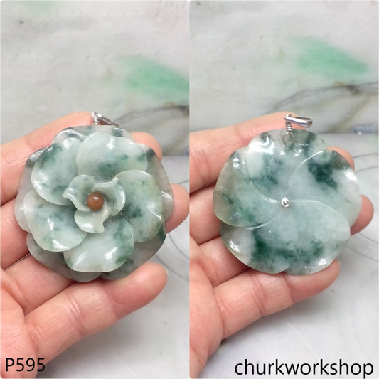 Flower jade pendant