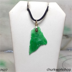 Apple green jade bird 14K pendant