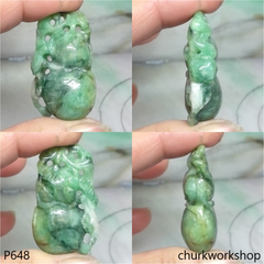 Jade gourd pendant