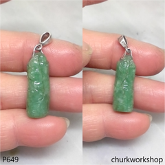 Jade bamboo with bat pendant
