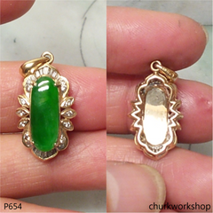 18K gold emerald green jade pendant