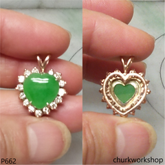14K Yellow gold jade heart pendant