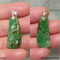 Green jade carved pendant